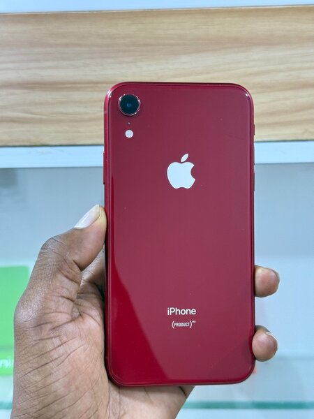 iPhone XR