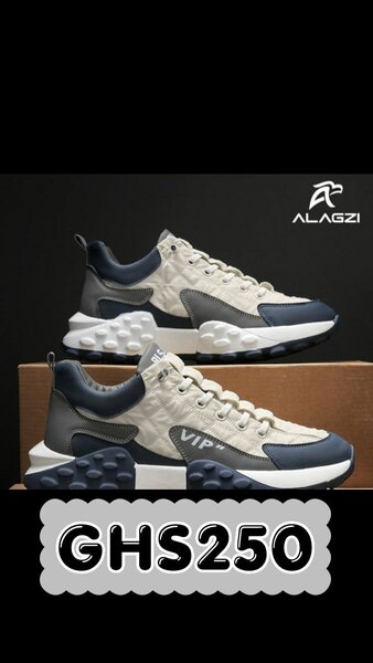 MEN'S SNEAKERS