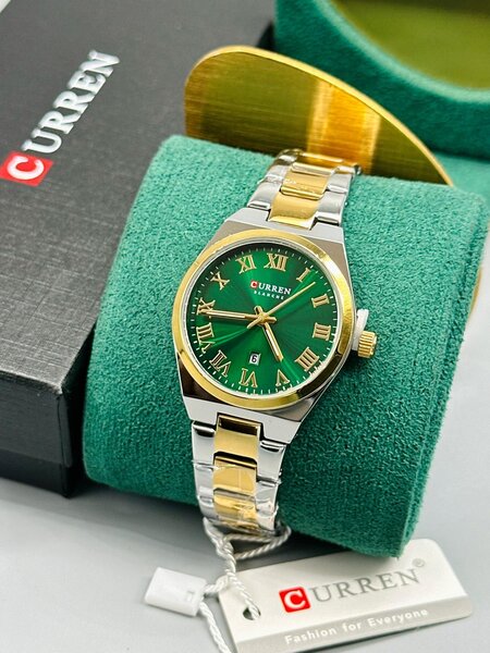 Montre Curren Femme Élégante