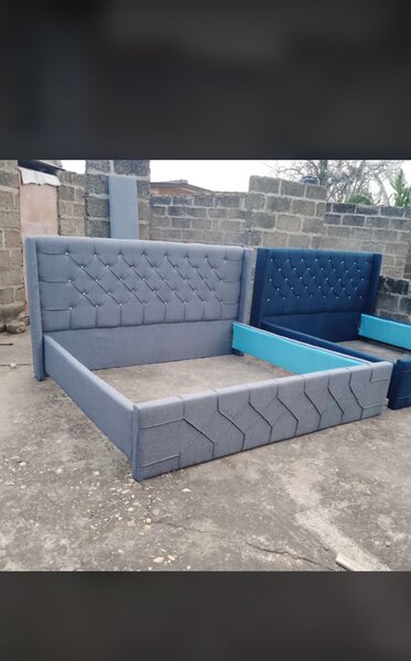 Queen size bed