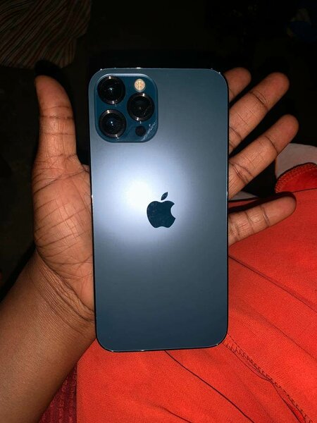iPhone 12pro max