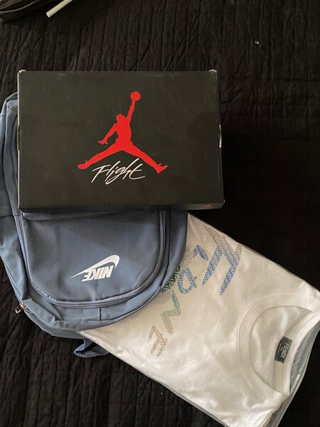 Jordan 4s