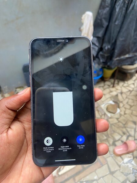 iPhone XR