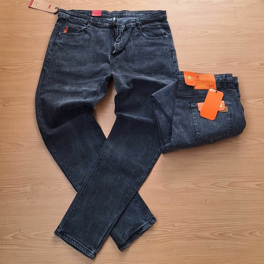 Stock jeans