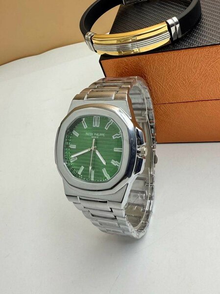 MONTRE HOMME AVEC BRACELET