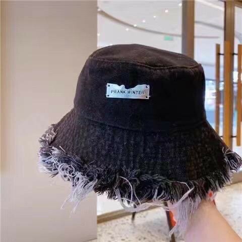 Ladies bucket