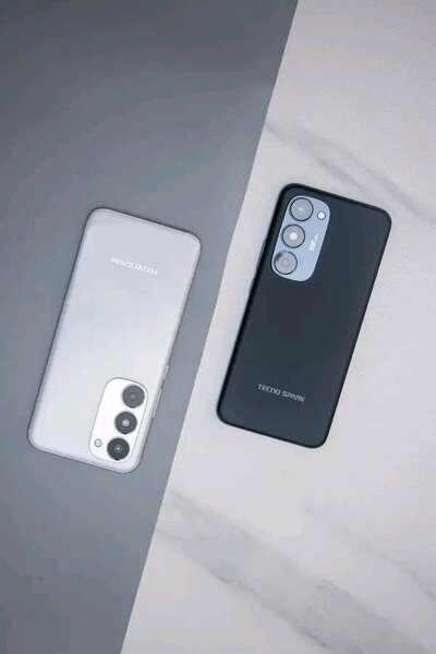 Smartphone Tecno SPARK élégant