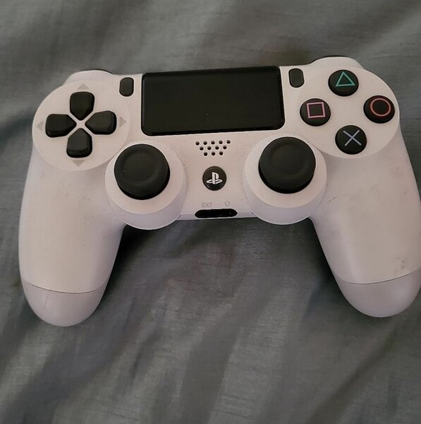 PS4 PRO