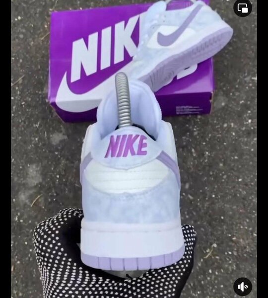 Paire de NIKE