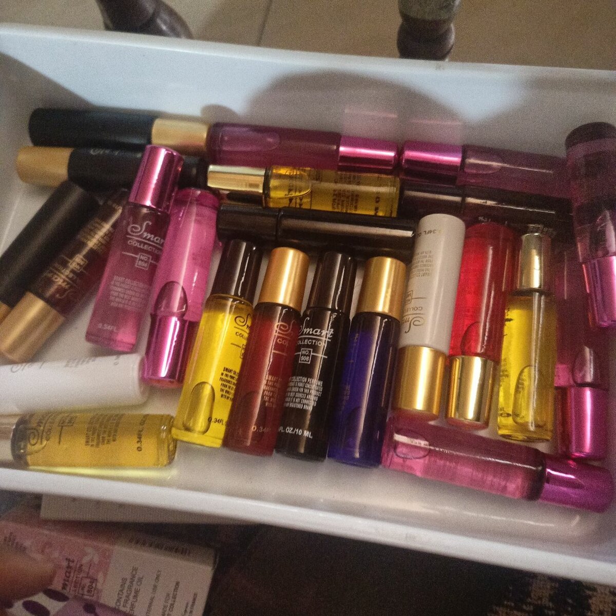 12 miniature de parfum marque