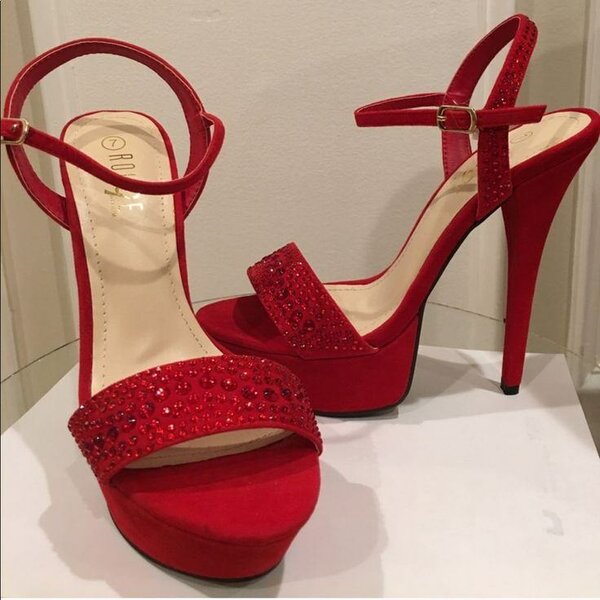 D heels