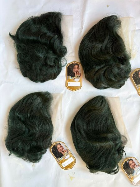 Perruques coupes dames verts
