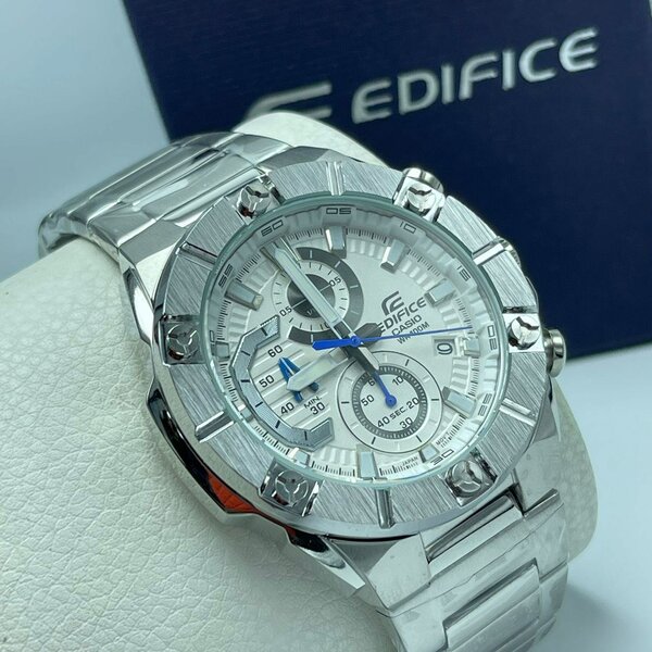 Montre édifice
