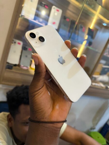 iPhone 14