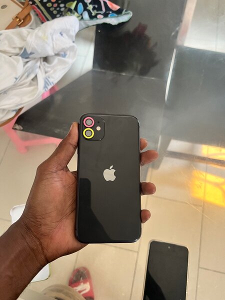 iPhone 11