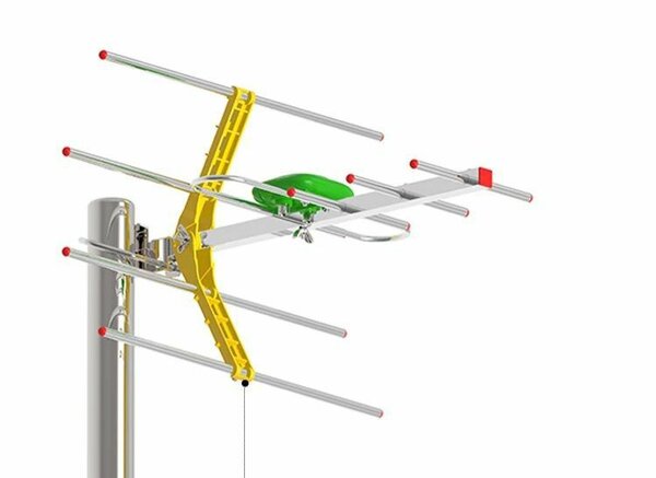 UHF antenna