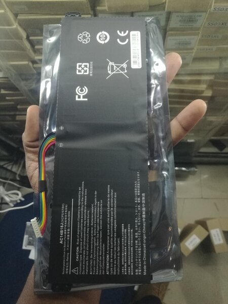LAPTOP BATTERIES