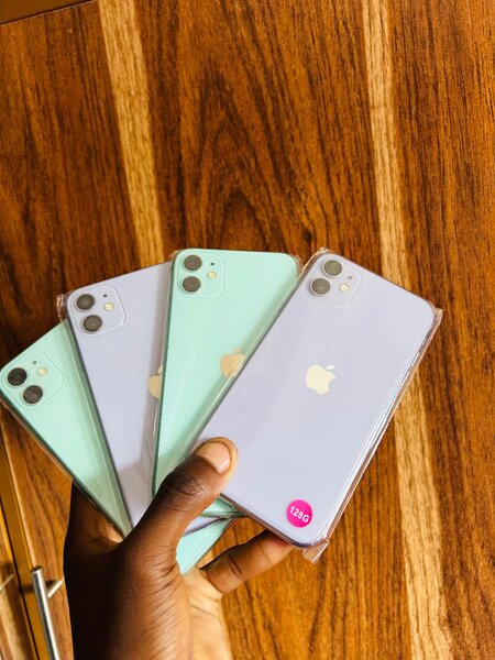 IPHONES 11
