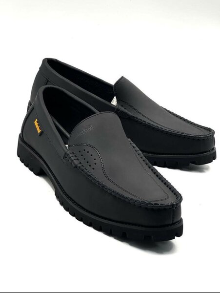 Mens shoe