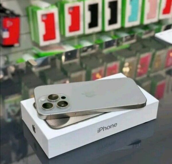 iPhone 15 Pro Max