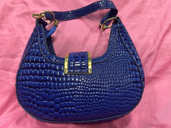 Ladies hobo bag
