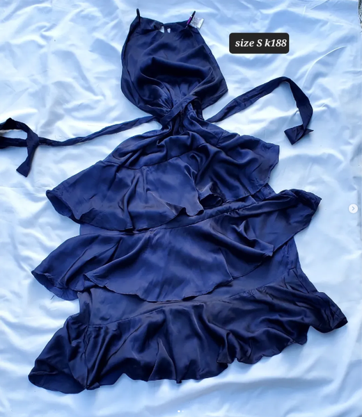 blue dress