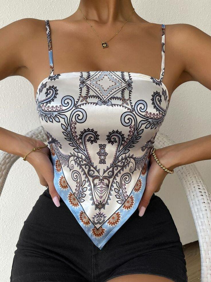 Top bohème en satin délicat