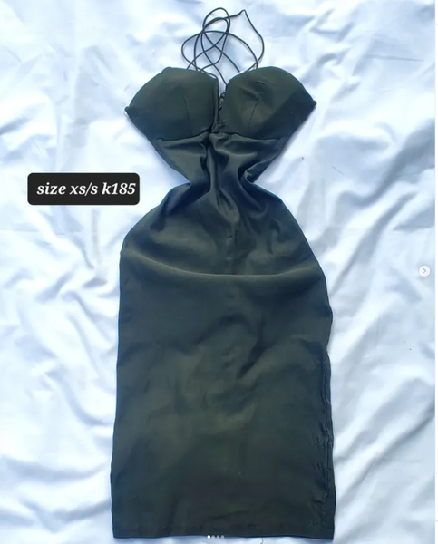 green dress