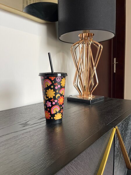 Cold cup