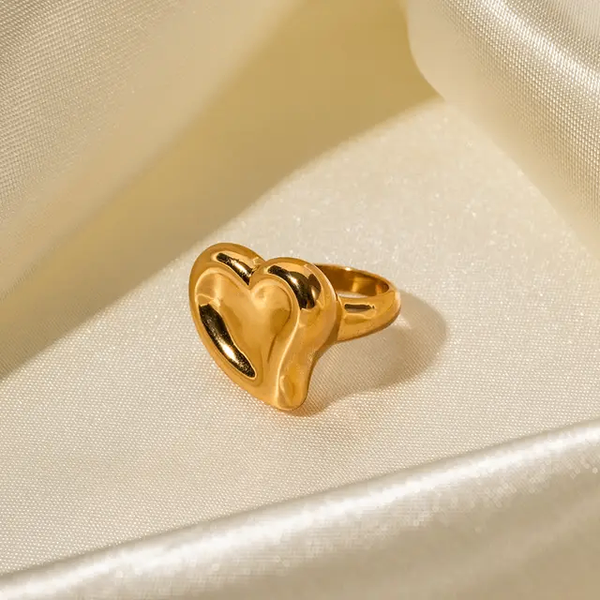 Chunky ring