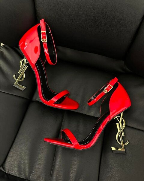 Sandales à talons élégants