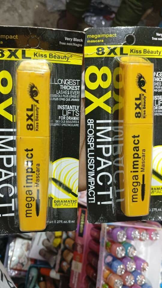 Mascara Impact 8XL Noir