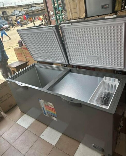 Congélateur Coffre Double Porte