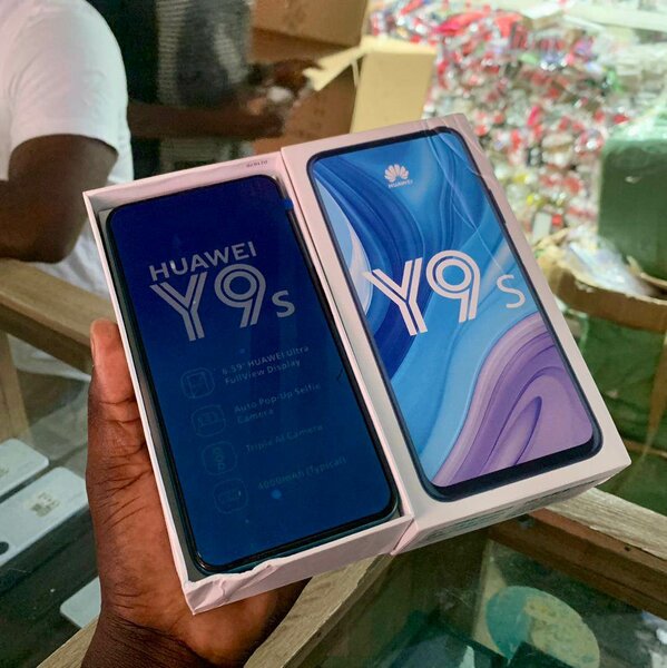HUAWEI Y9S 256GB+6GB DE RAM 2SIM 4G QUASI NEUF