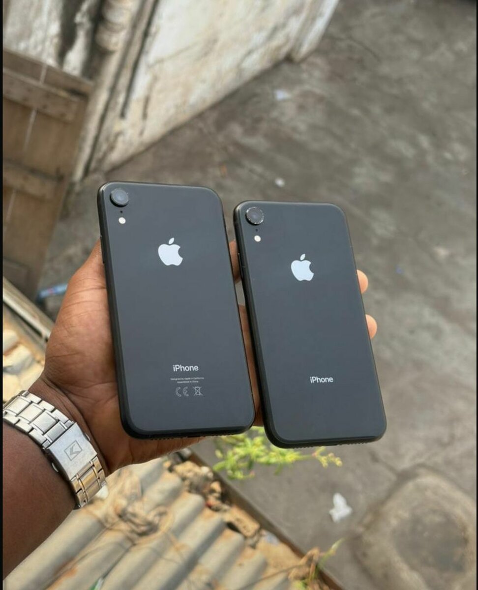 IPHONE XR