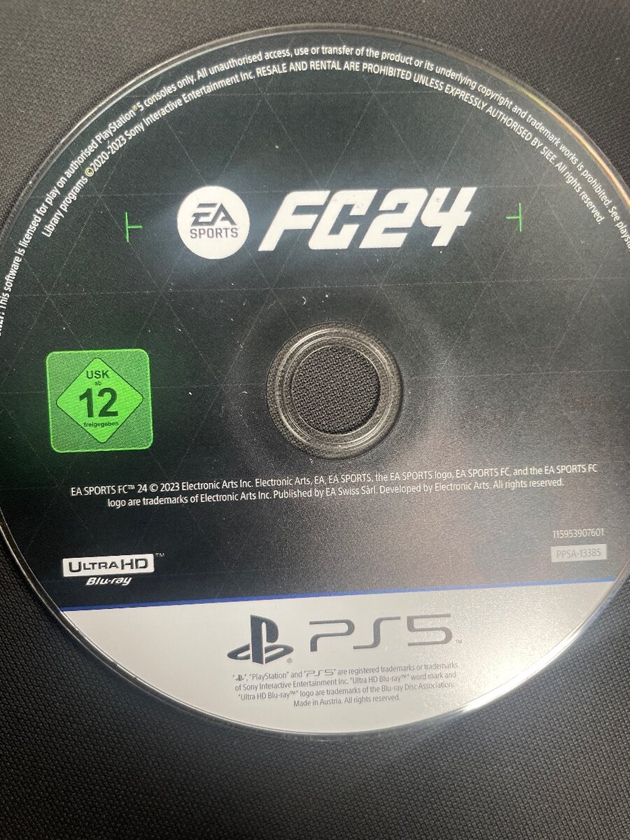 DISQUE DE JEU FC24 VERSION PS5