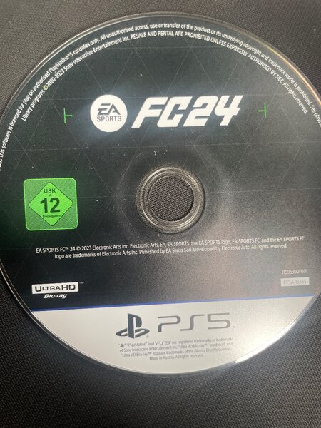 DISQUE DE JEU FC24 VERSION PS5