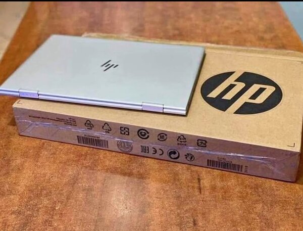 HP Laptop convertible 15 pouces