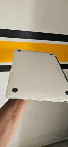 Macbook Air