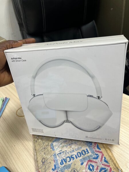 AirPods Max