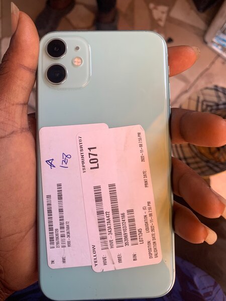 iPhone 11