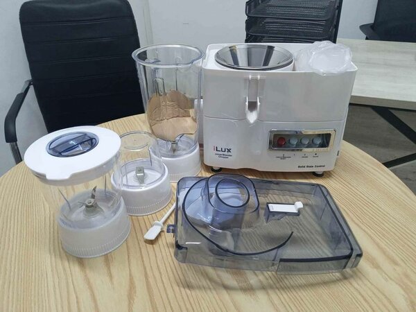 Ilux robot 4en1