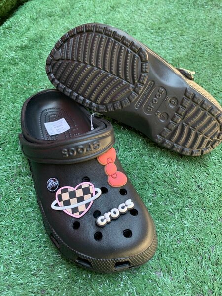 Crocs