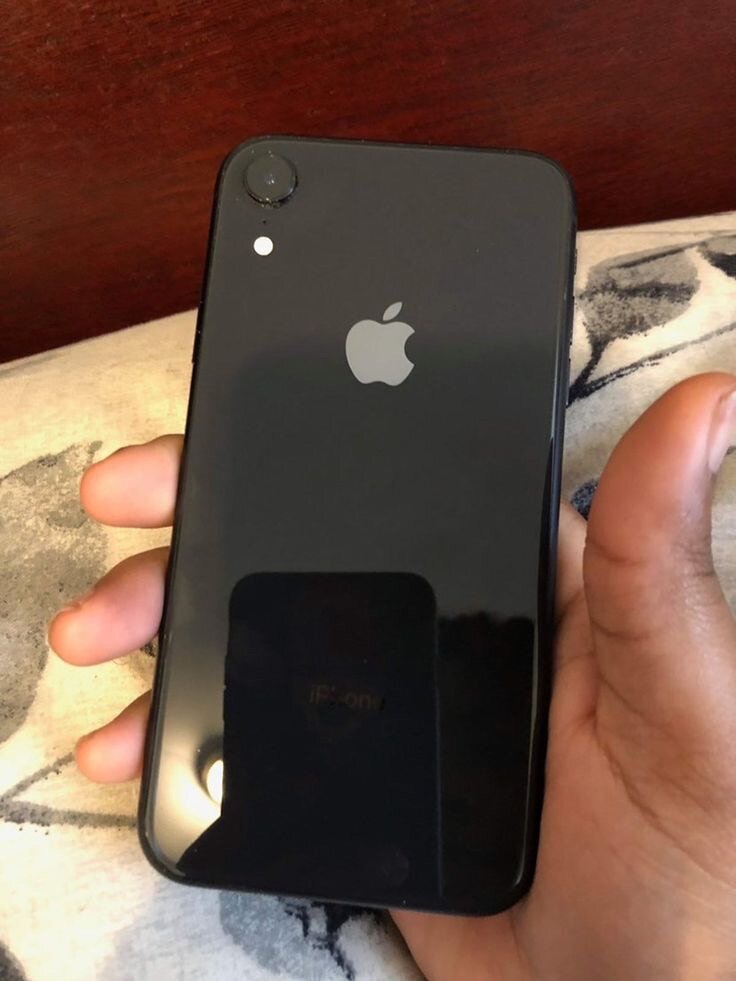 iPhone XR