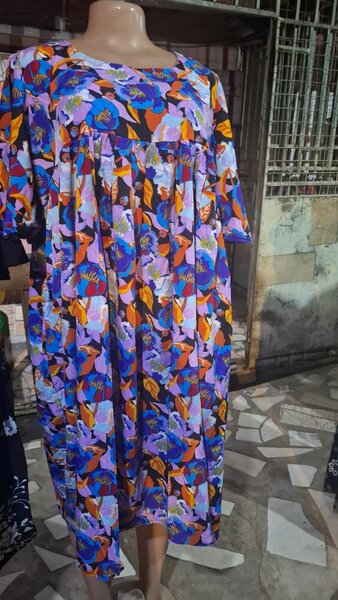 Lady's dress