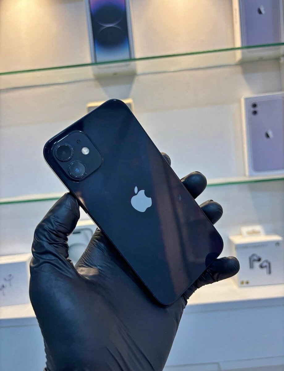 iPhone 12 Noir 64Go