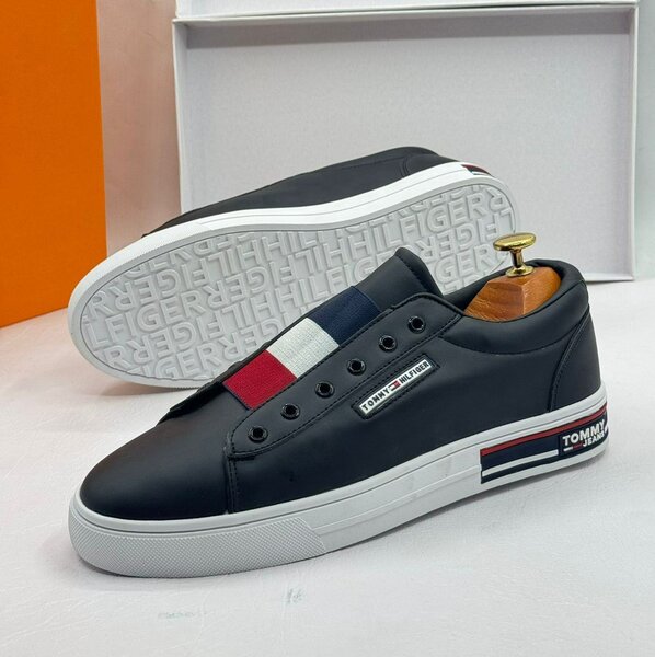 Fashion shoes