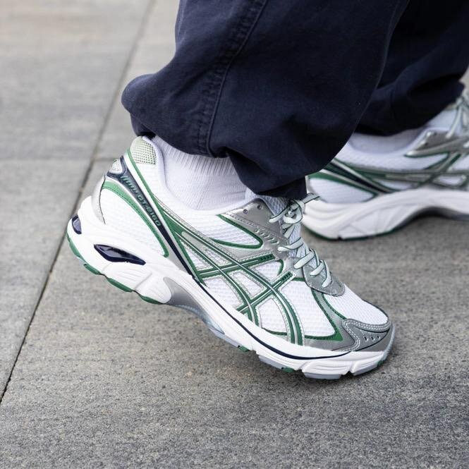 ASICS runner