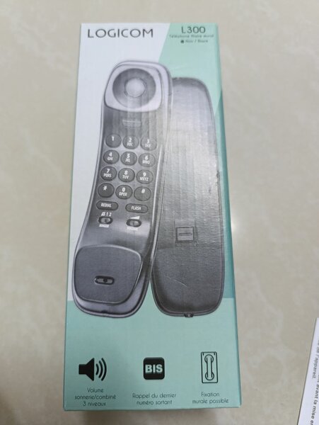 Téléphone fixe