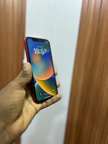 iPhone 11